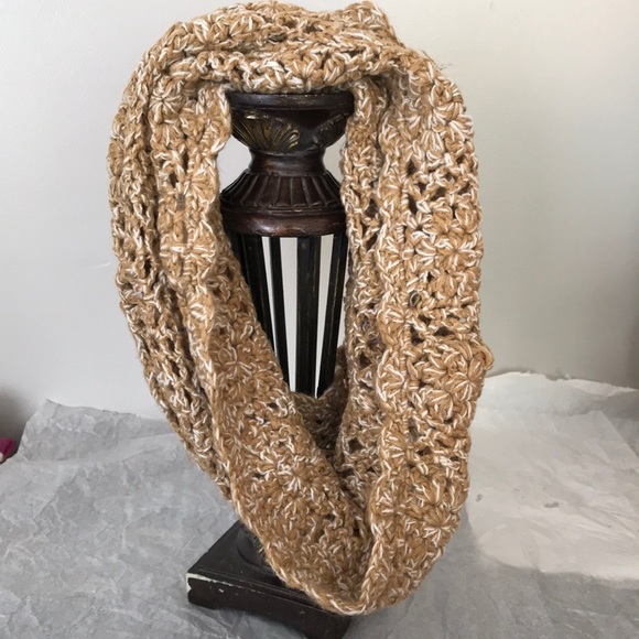Brown Crochet Knit Scarf and Beret - Picture 2 of 9